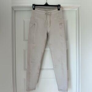 Old Navy Active Ivory Leggings